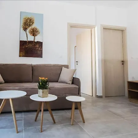 Deluxe Rooms 3* Chania (Crete)