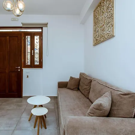 Deluxe Hotel apartamentowy Chania (Crete)