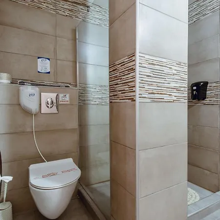Deluxe 4* Chania (Crete)