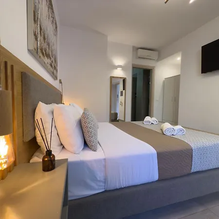 Deluxe Rooms 3*