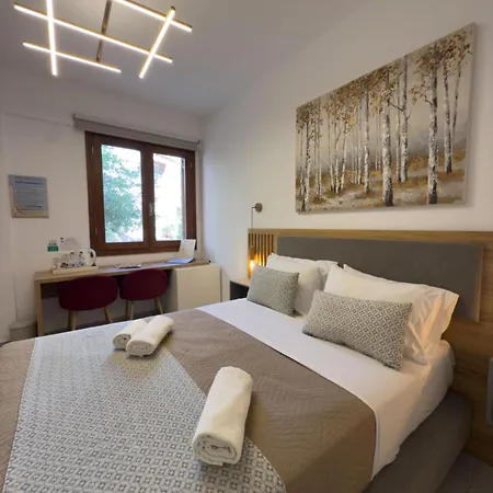 Deluxe Rooms Chania (Crete)
