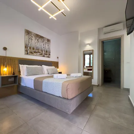 Deluxe Rooms 3*
