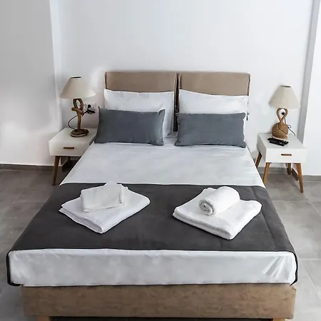 Deluxe Chania (Crete)