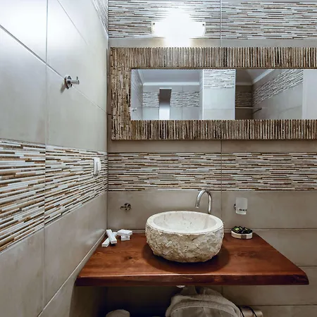 Apartahotel Deluxe Rooms