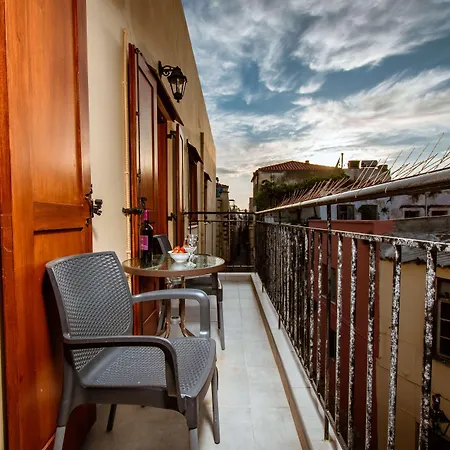 Deluxe Rooms 3* Chania (Crete)