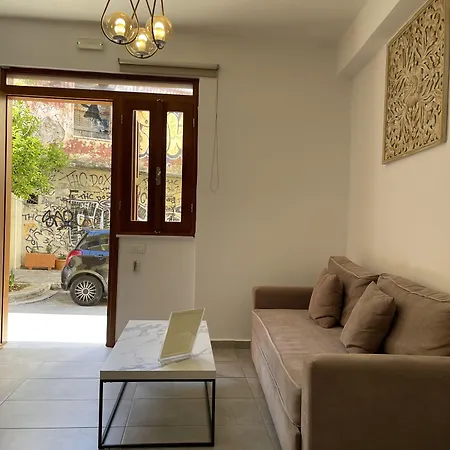 Deluxe Rooms Chania (Crete)