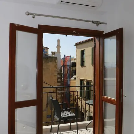 Deluxe Rooms 3* Chania (Crete)