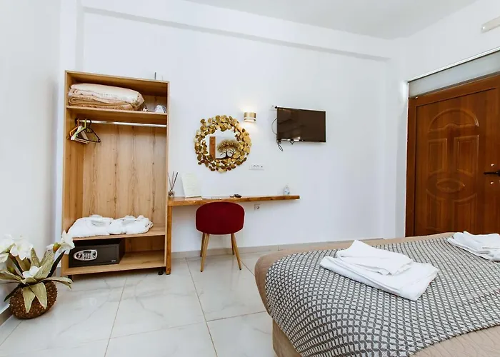 Deluxe Chania (Crete)