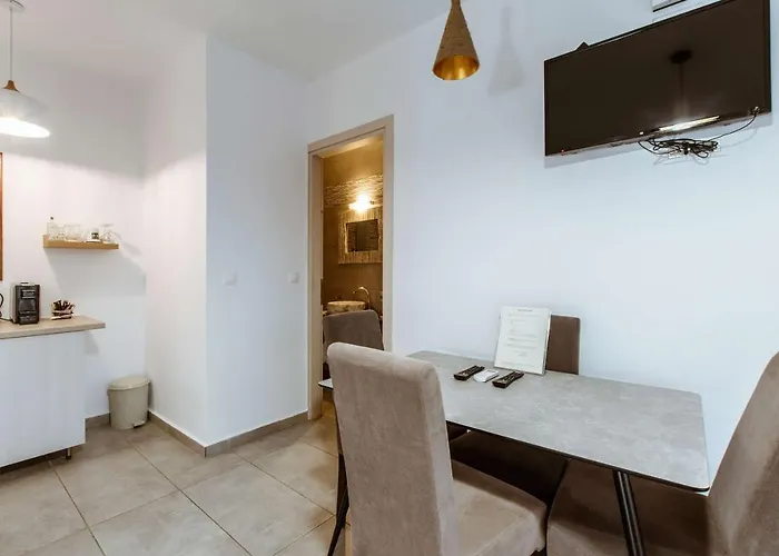 Deluxe Aparthotel Chania (Crete)