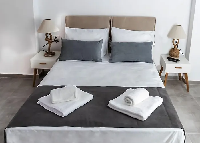 Deluxe Chania (Crete)