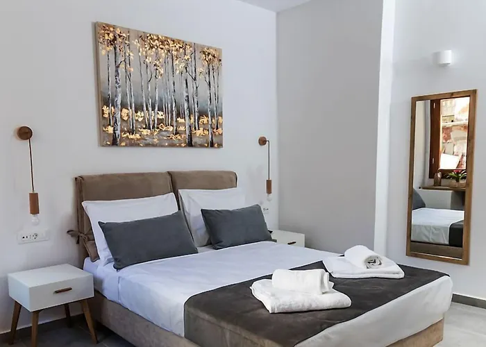 Aparthotel Deluxe Chania (Crete)