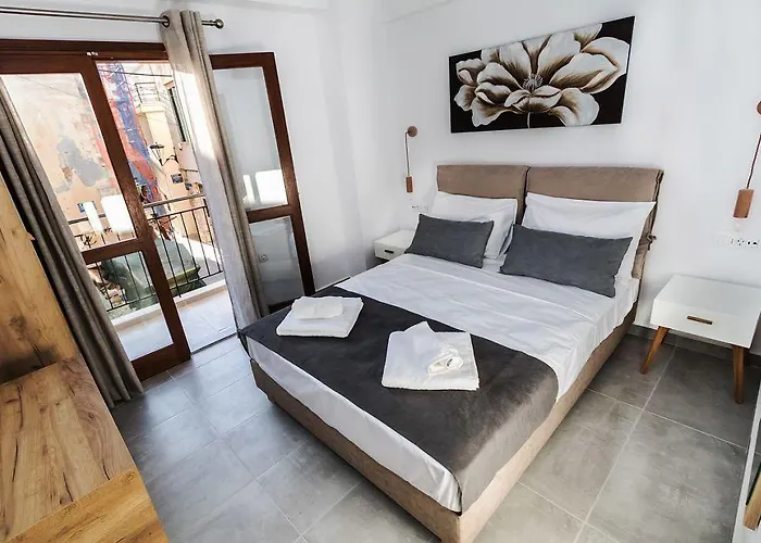 Aparthotel Deluxe Chania (Crete)