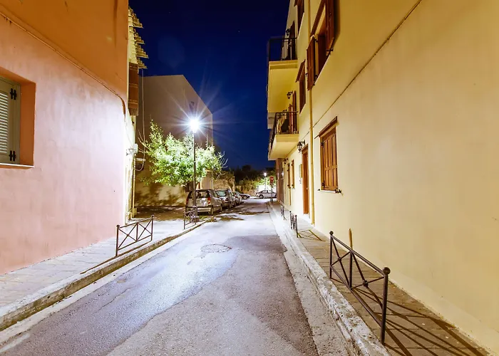 Deluxe Chania (Crete)