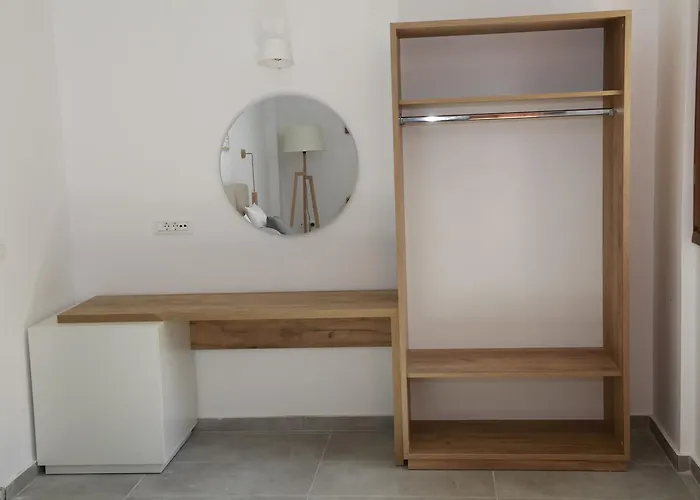 Deluxe Aparthotel 4*