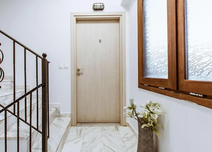 Deluxe Chania (Crete)