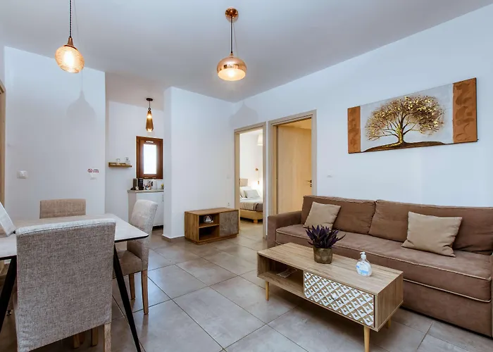 Aparthotel Deluxe 4*