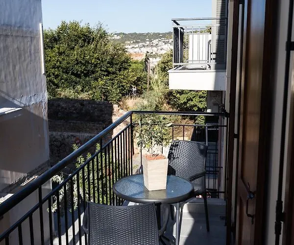 Deluxe Chania (Crete)